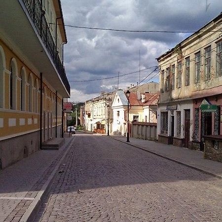 Apartment On Zarvanskaya In Old Town Kamjanez-Podilskyj Exterior foto